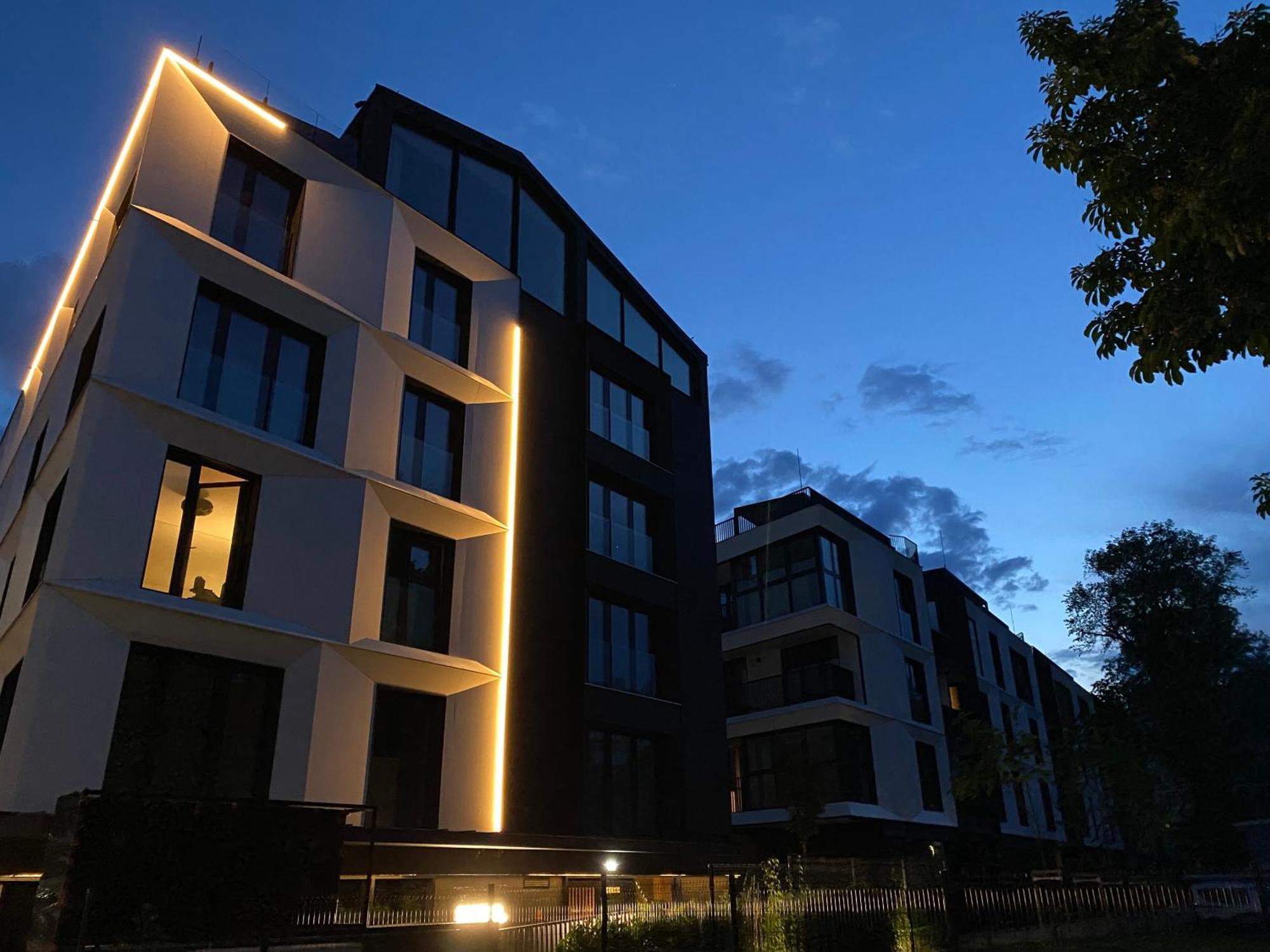 Lux Stays By Torres At K39 Cracovia Exterior foto